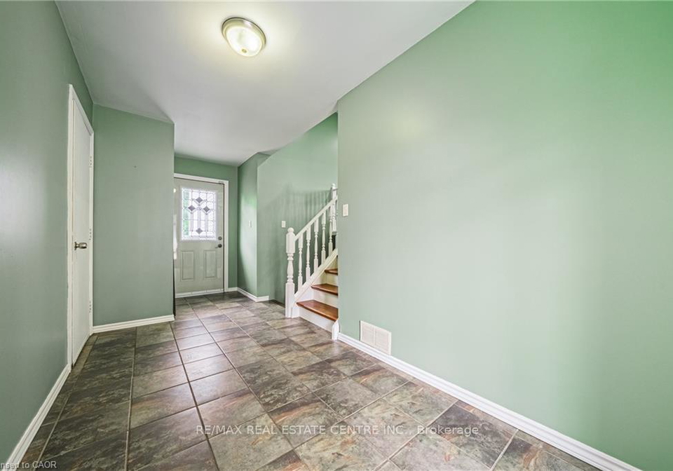 27-ludlow-crescent-brantford-ontario-x13441308