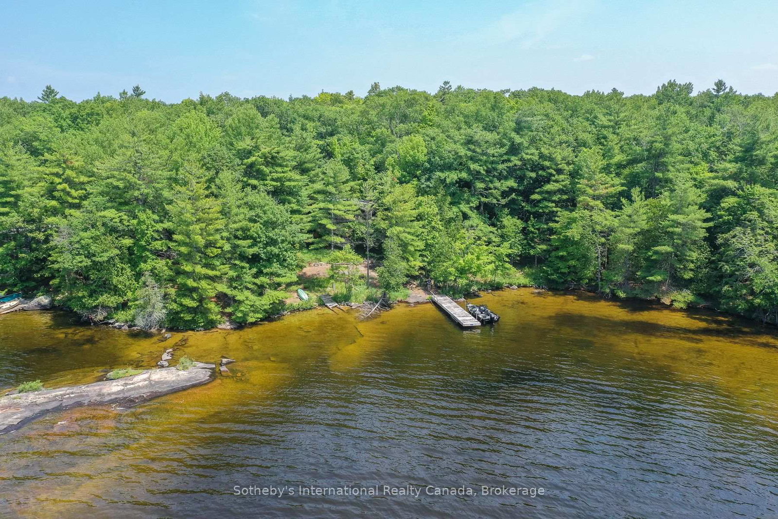 1338-browning-island-bracebridge-ontario-x13441324