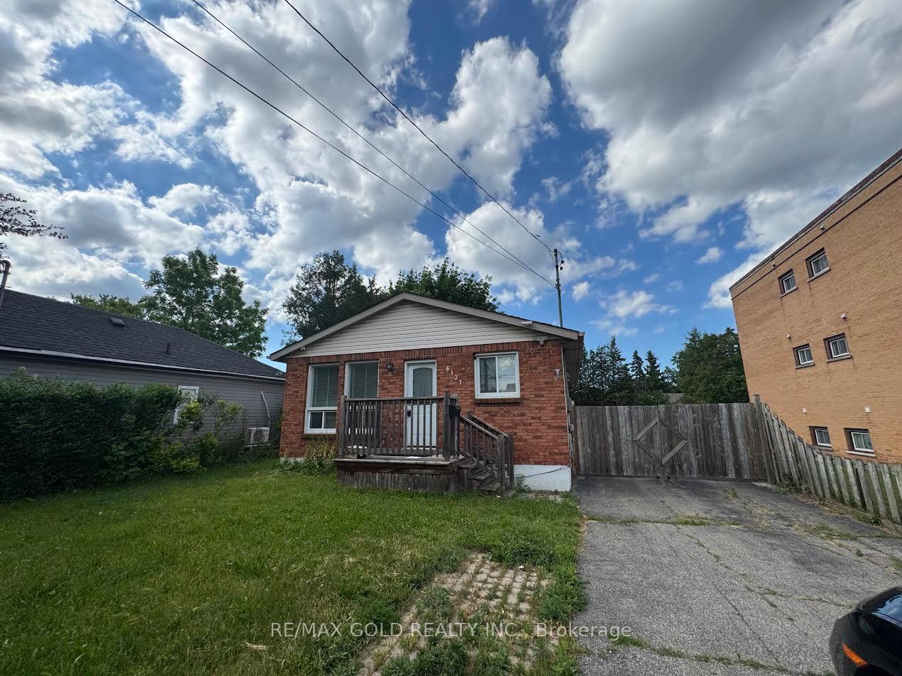 6131-valley-way-n-niagara-falls-ontario-x13441434