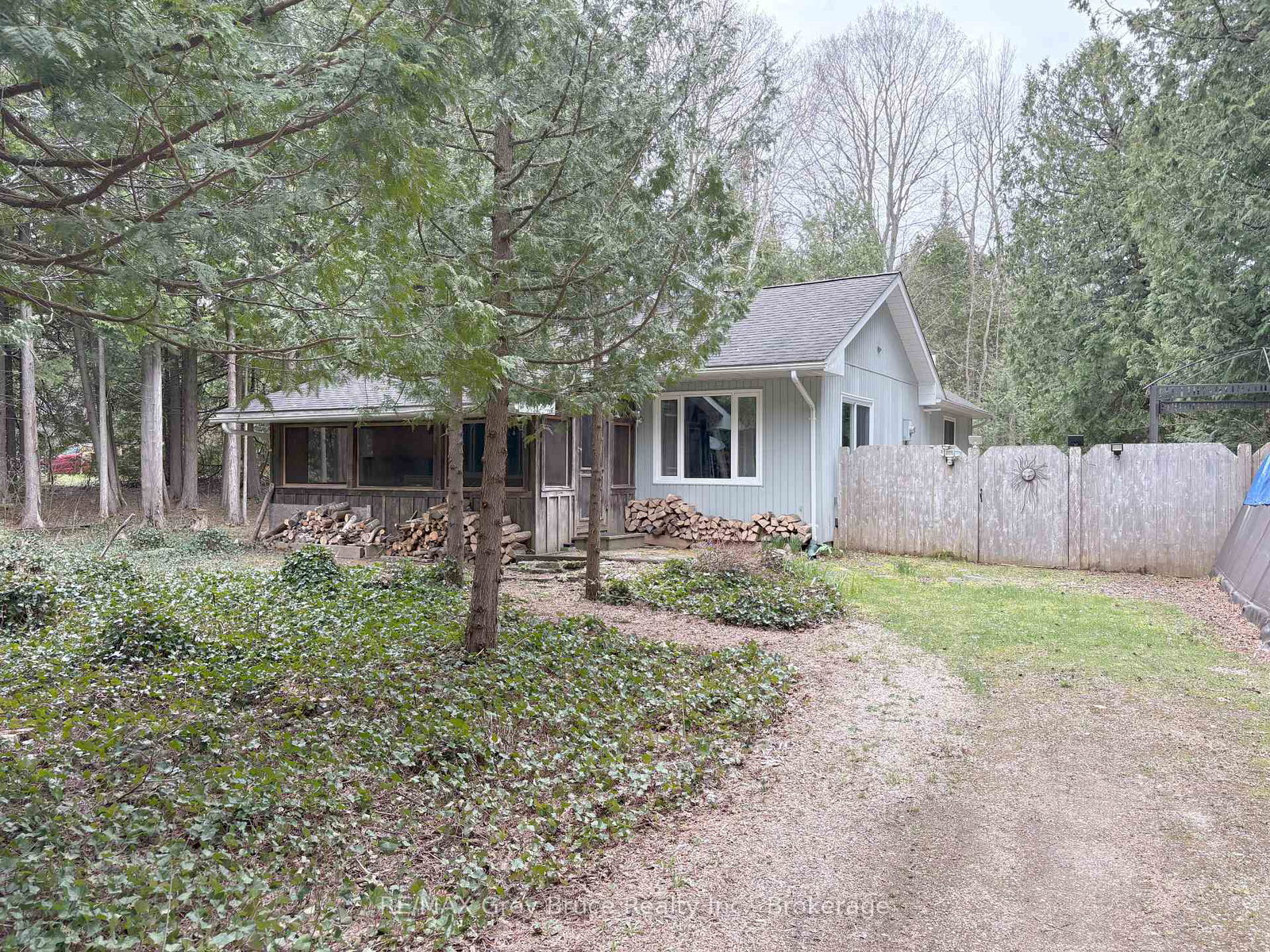 52-spry-lake-road-south-bruce-peninsula-ontario-x13441470