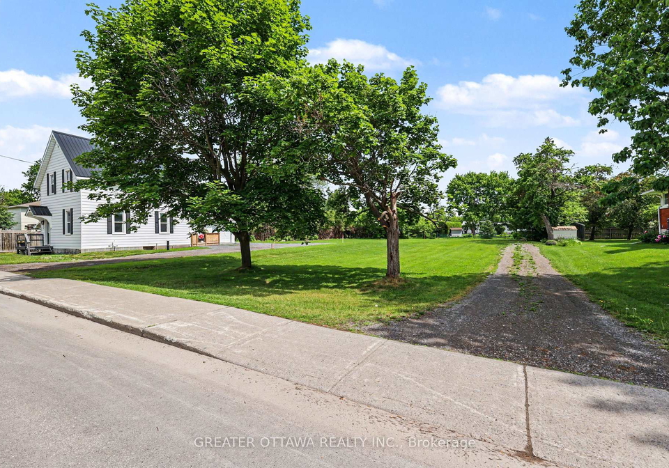 3607-mcbean-street-ottawa-ontario-x13441548