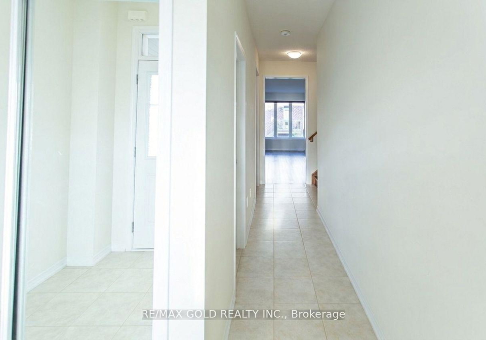 8005-odell-crescent-niagara-falls-ontario-x13441620