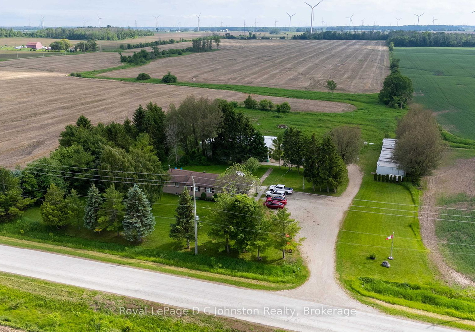 1073-8-concession-kincardine-ontario-x13441810
