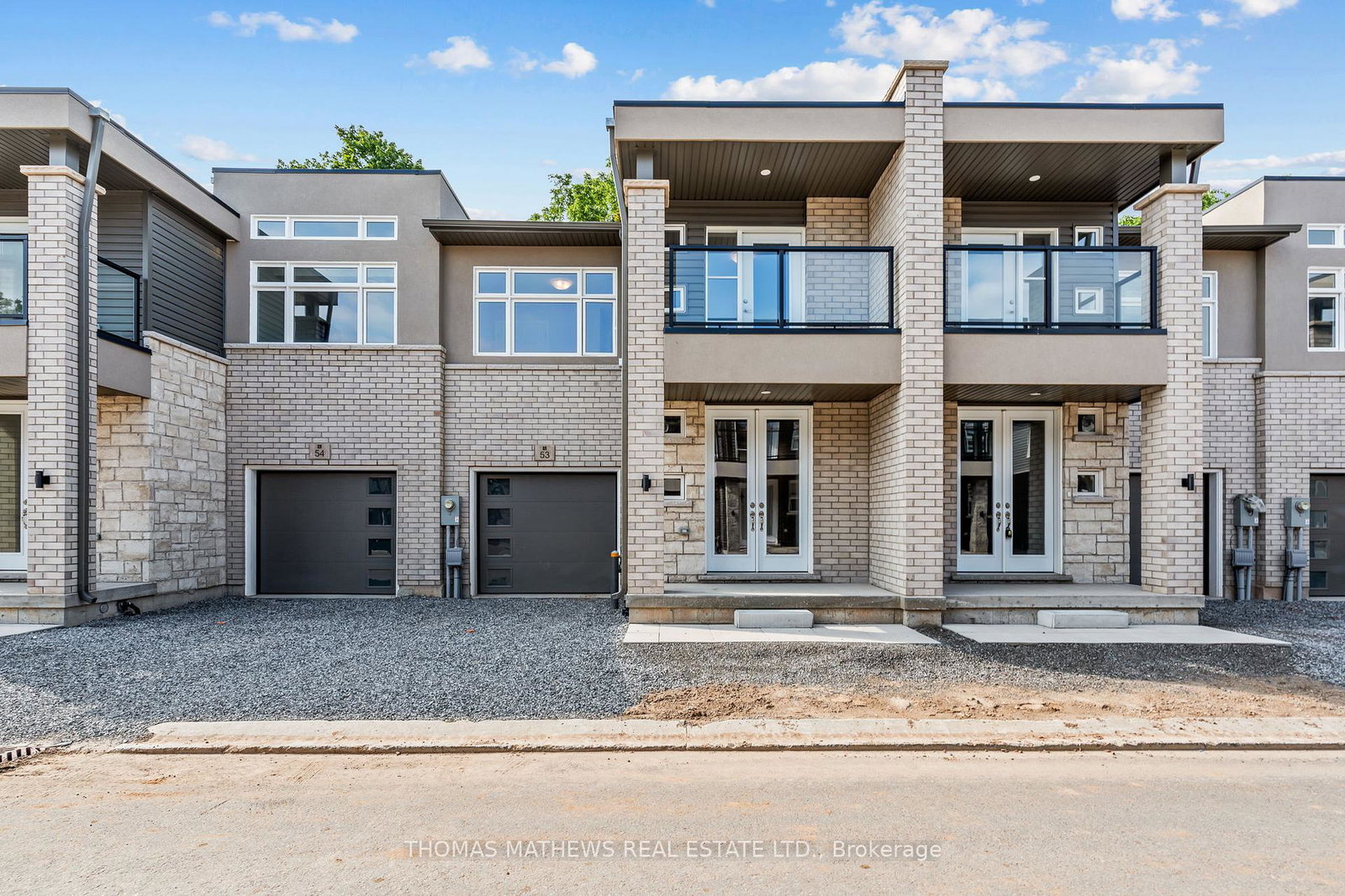 5672-dorchester-road-niagara-falls-ontario-x13441896