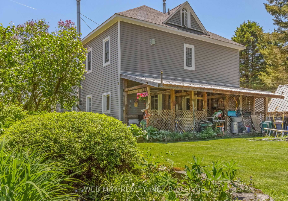 32-maynooth-station-road-hastings-highlands-ontario-x13441900