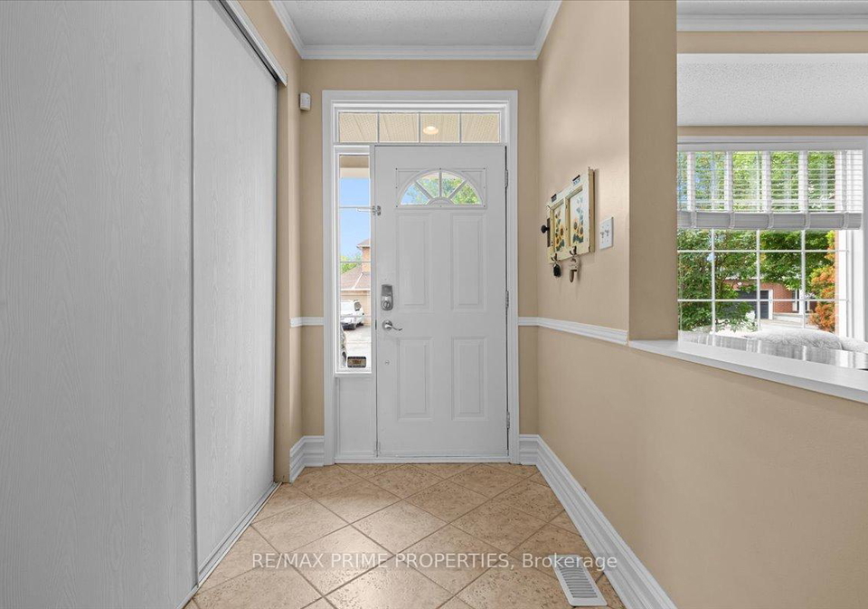 2114-sandy-oaks-drive-ottawa-ontario-x13441902