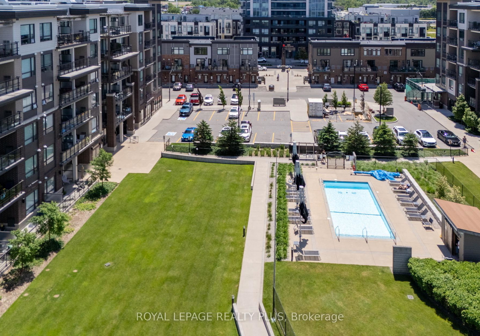 10-esplanade-lane-grimsby-ontario-x13442054
