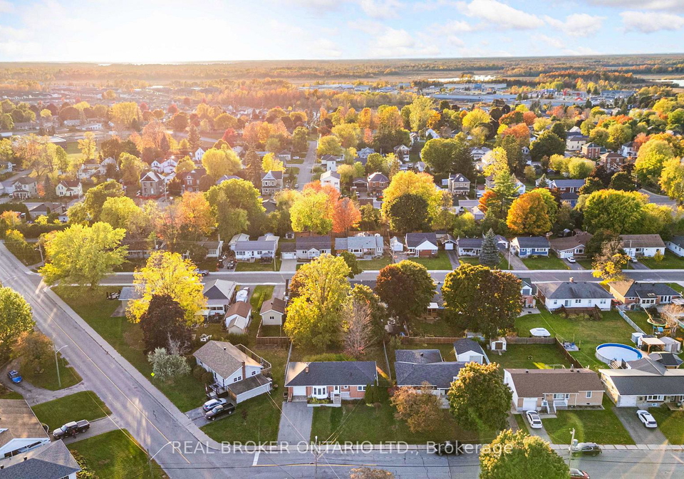 12-florence-street-smiths-falls-ontario-x13442320