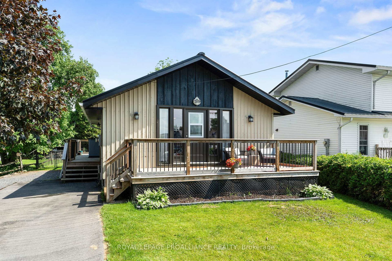 209-helen-street-s-edwardsburghcardinal-ontario-x13442386