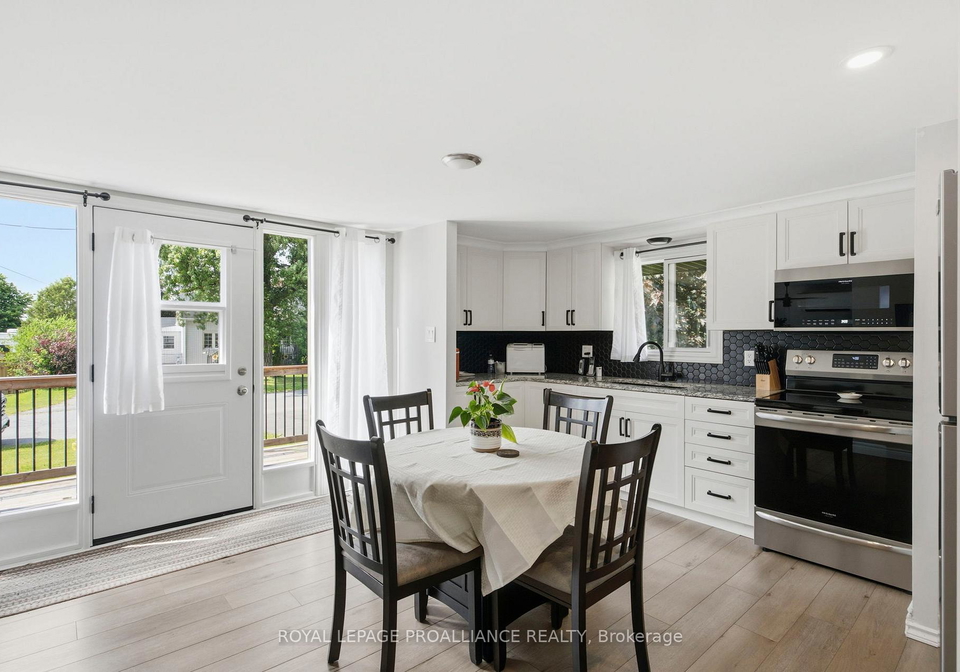 209-helen-street-s-edwardsburghcardinal-ontario-x13442386