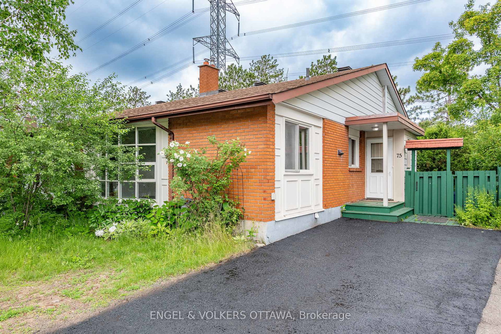 75-woodfield-drive-ottawa-ontario-x13442588