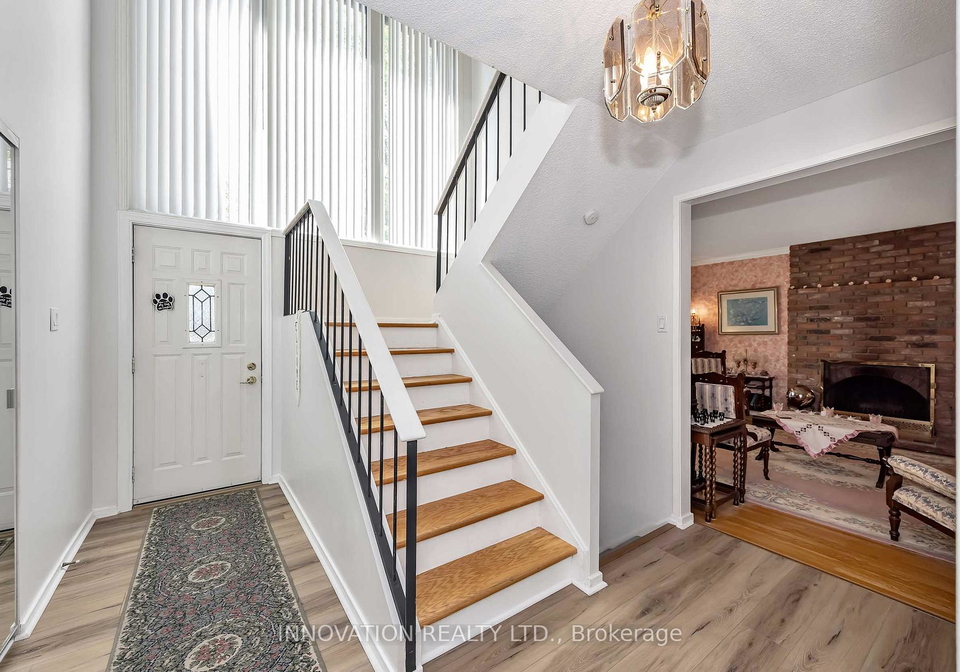 8-sandwell-crescent-kanata-ontario-x13442832