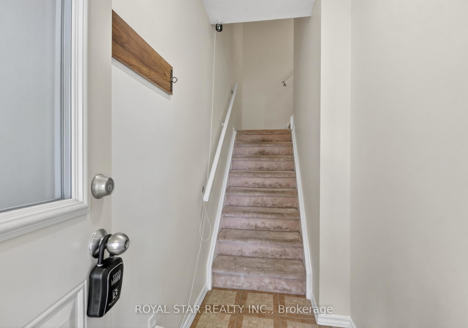 762-st-andre-drive-ottawa-ontario-x13442896