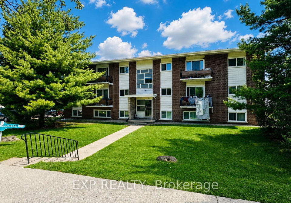 428-barrie-place-waterloo-ontario-x13442902