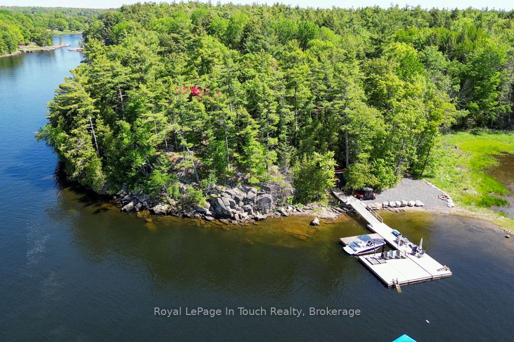 700-island-980deer-island-georgian-bay-ontario-x13443308