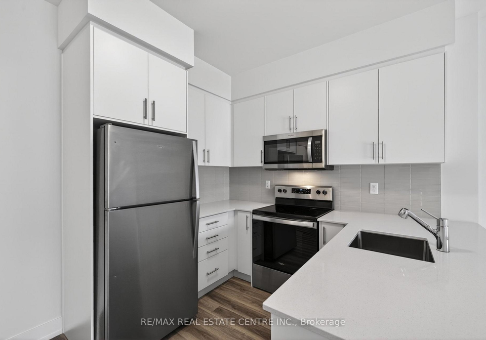 1100-lackner-place-kitchener-ontario-x13443612