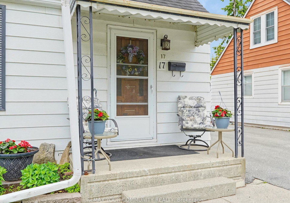 17-colborne-street-e-kawartha-lakes-ontario-x13443624