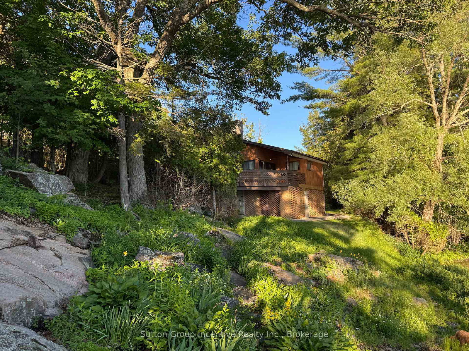 1017-goldfinch-court-gravenhurst-ontario-x13443636
