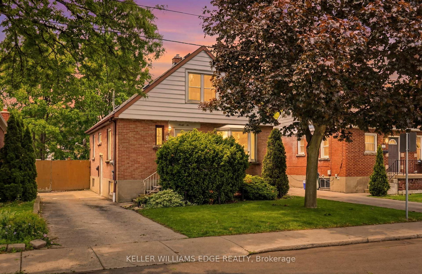96-east-27th-street-hamilton-ontario-x13443746