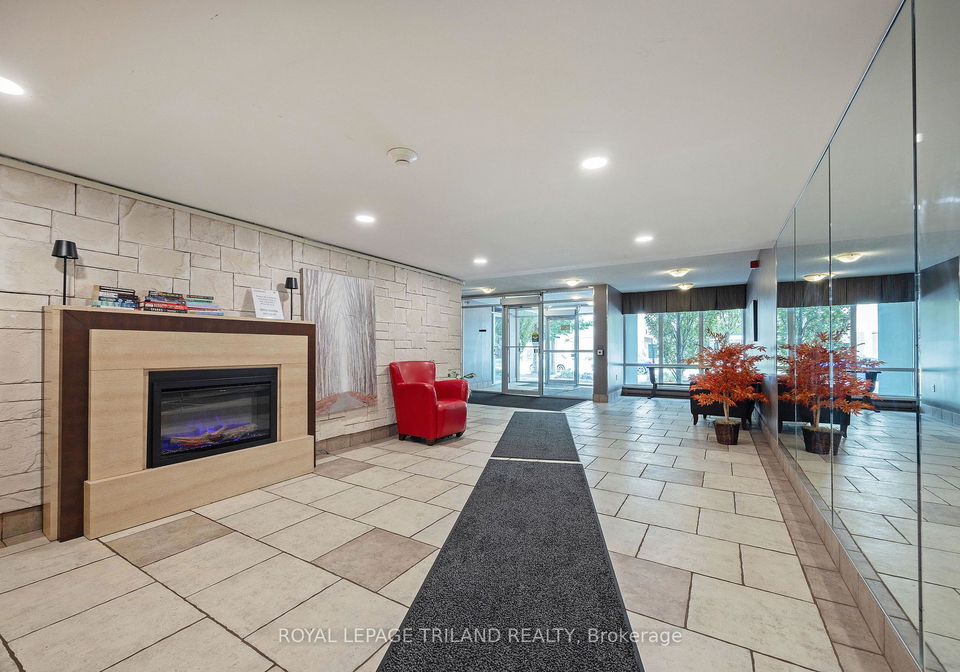 155-kent-street-london-east-ontario-x13443804
