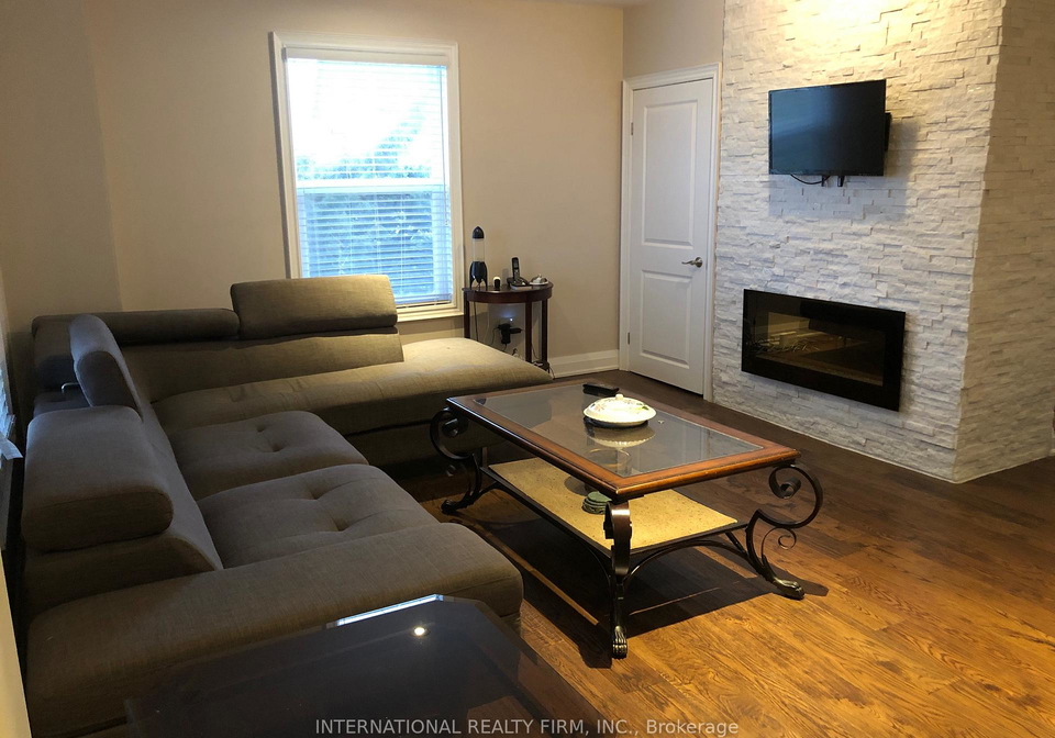 489-kemp-road-w-grimsby-ontario-x13443810