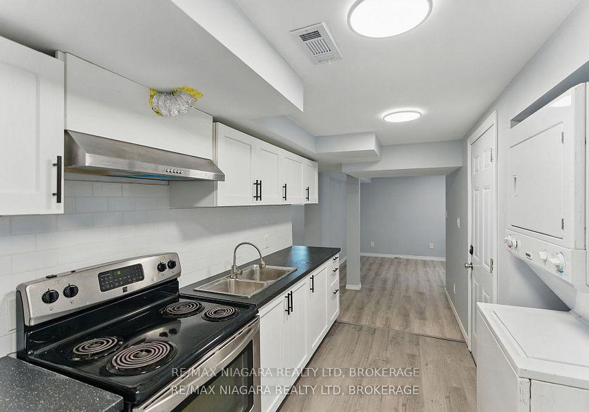 290-scholfield-avenue-s-welland-ontario-x13443830