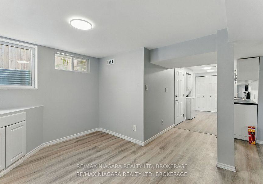 290-scholfield-avenue-s-welland-ontario-x13443830