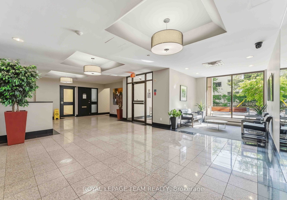 110-forward-avenue-ottawa-ontario-x13443906
