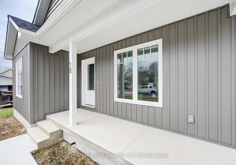 10-mill-street-w-norwich-ontario-x13443924