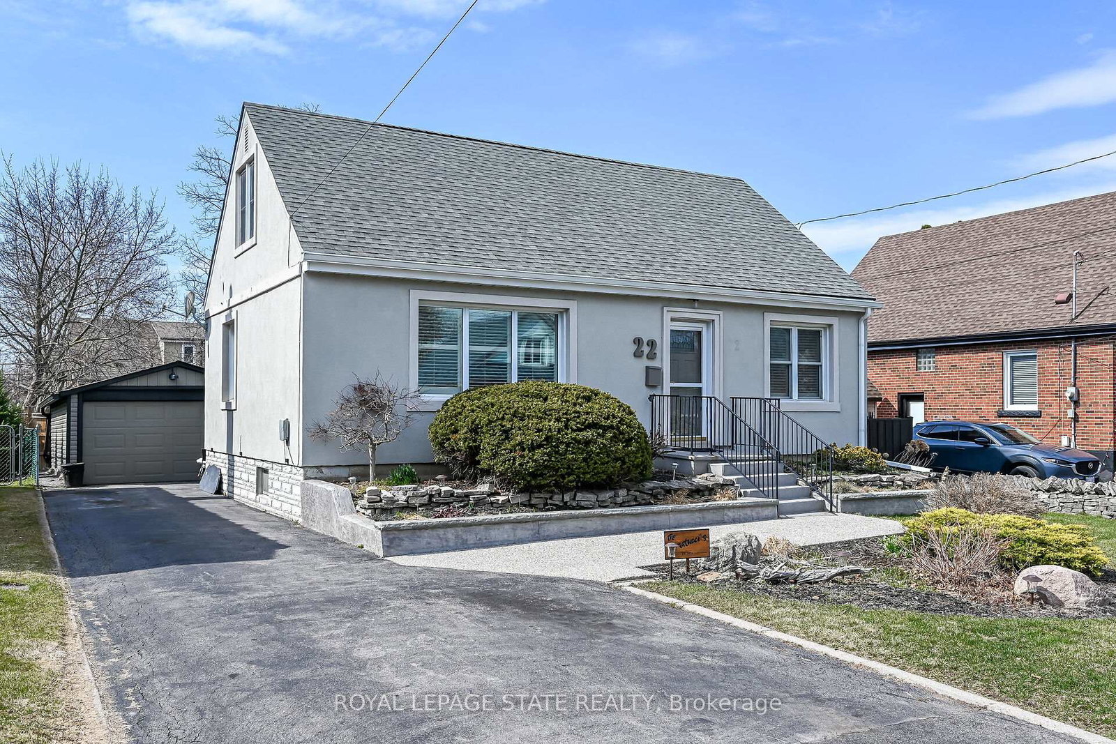 22-marion-place-hamilton-ontario-x13443952
