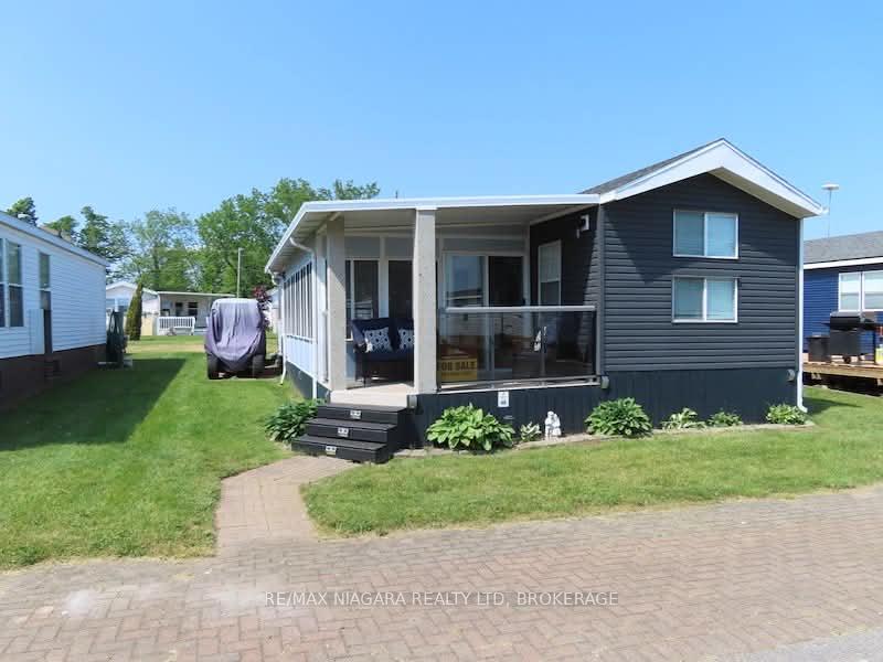 48-quarry-view-village-port-colborne-ontario-x13444026