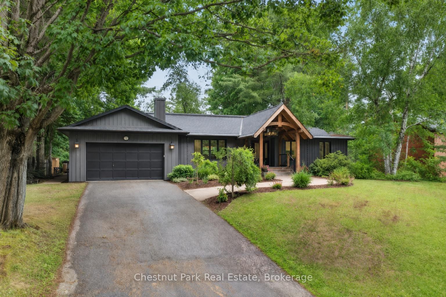 18-brofoco-drive-bracebridge-ontario-x13444046