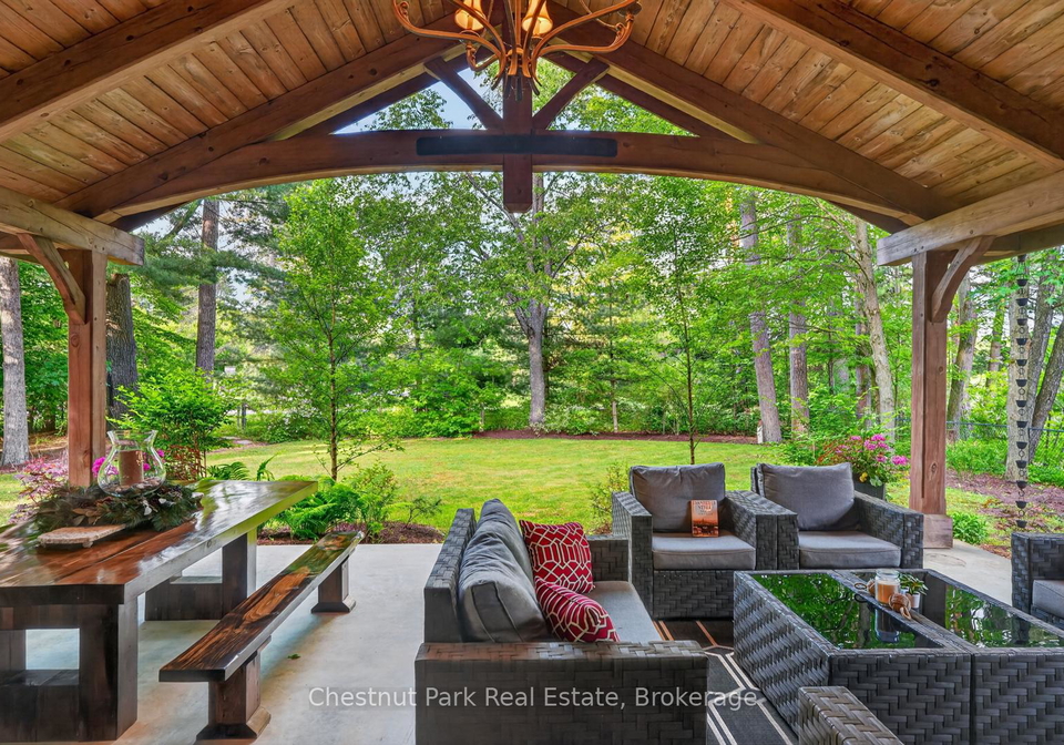 18-brofoco-drive-bracebridge-ontario-x13444046