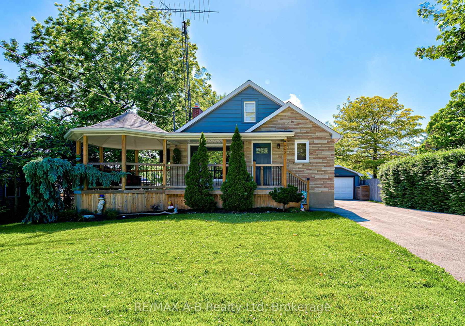 243-king-street-lucan-biddulph-ontario-x13444114