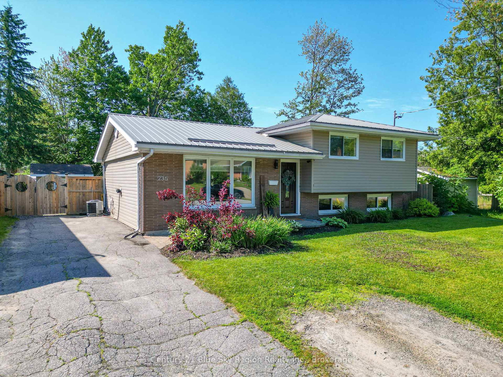 235-orange-crescent-north-bay-ontario-x13444230