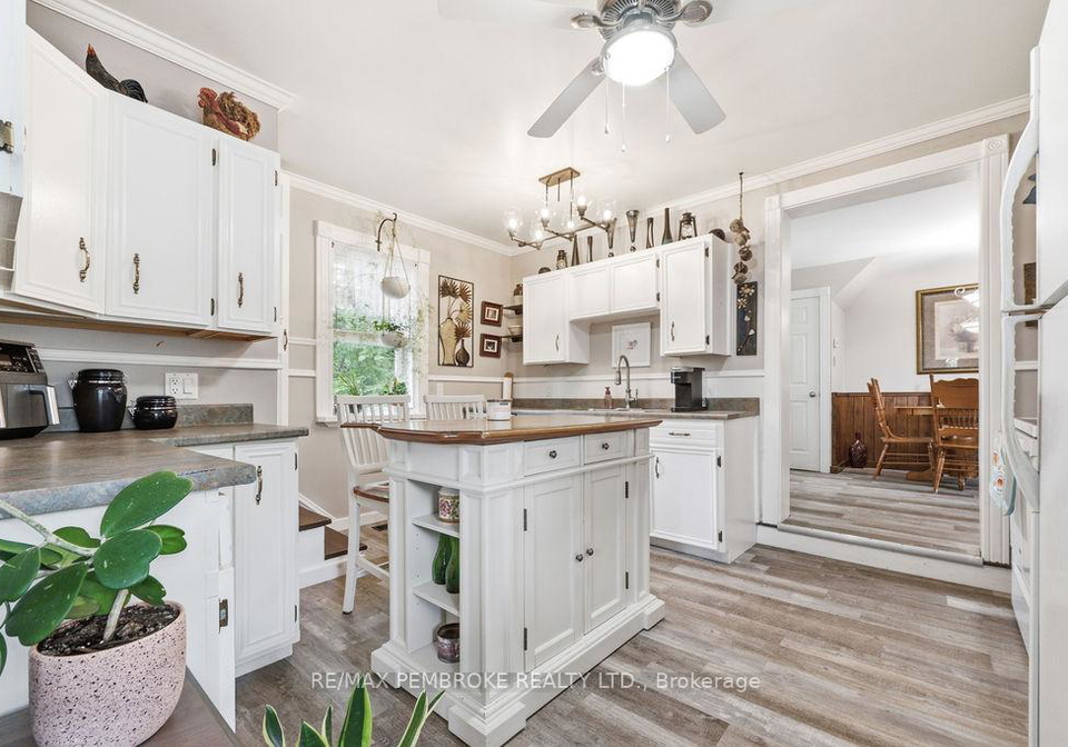 558-mackay-street-pembroke-ontario-x13444246