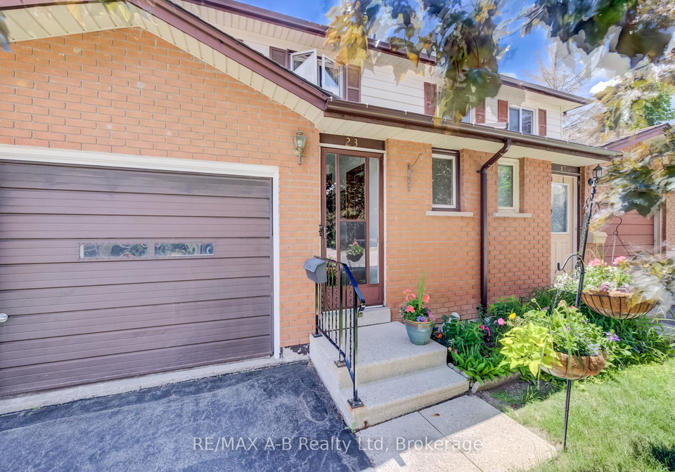 23-galt-road-stratford-ontario-x13444386