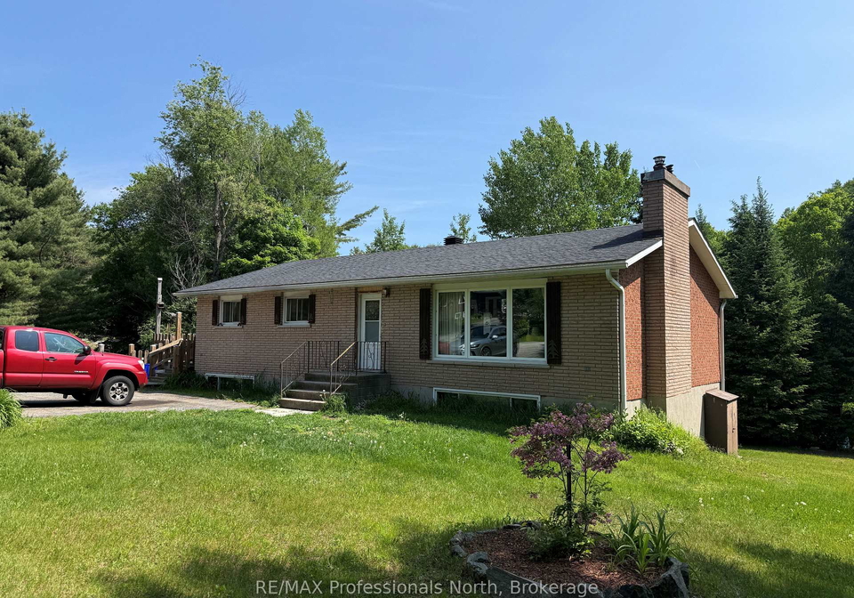 37-s-spruce-drive-s-huntsville-ontario-x13444428