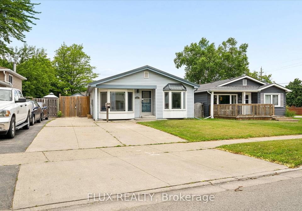 156-traynor-avenue-kitchener-ontario-x13444638