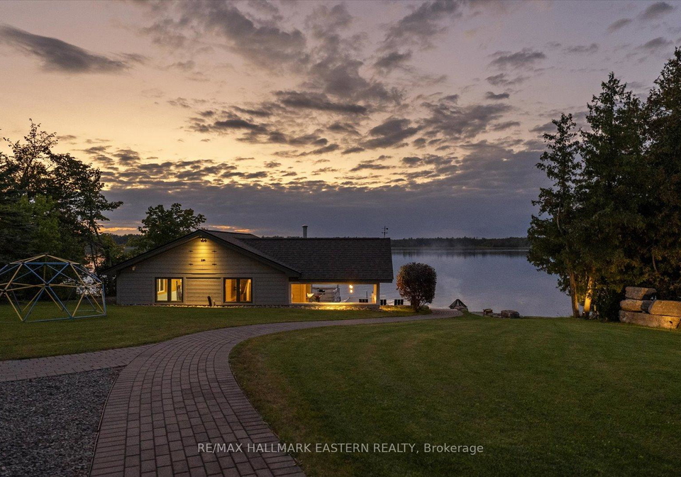 2112-truman-drive-selwyn-ontario-x13444994