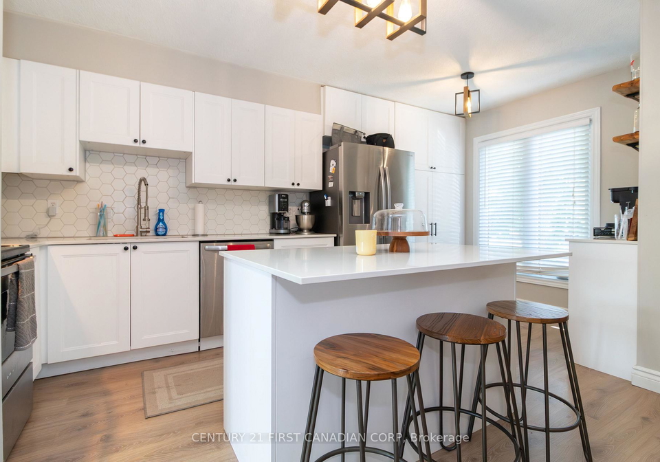 120-centre-street-london-south-ontario-x13444996