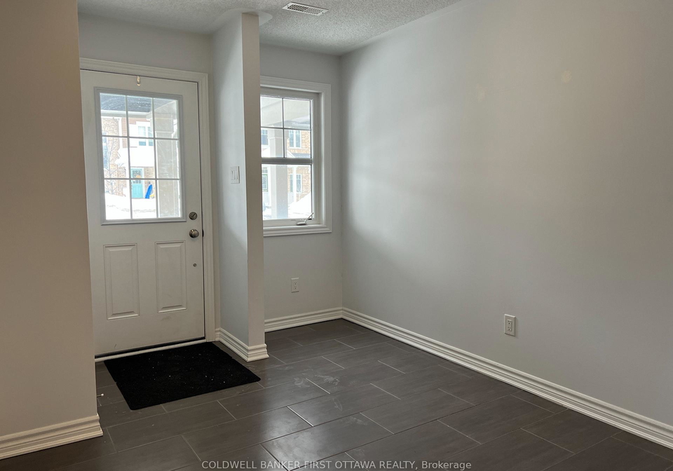 793-mayfly-crescent-ottawa-ontario-x13444998