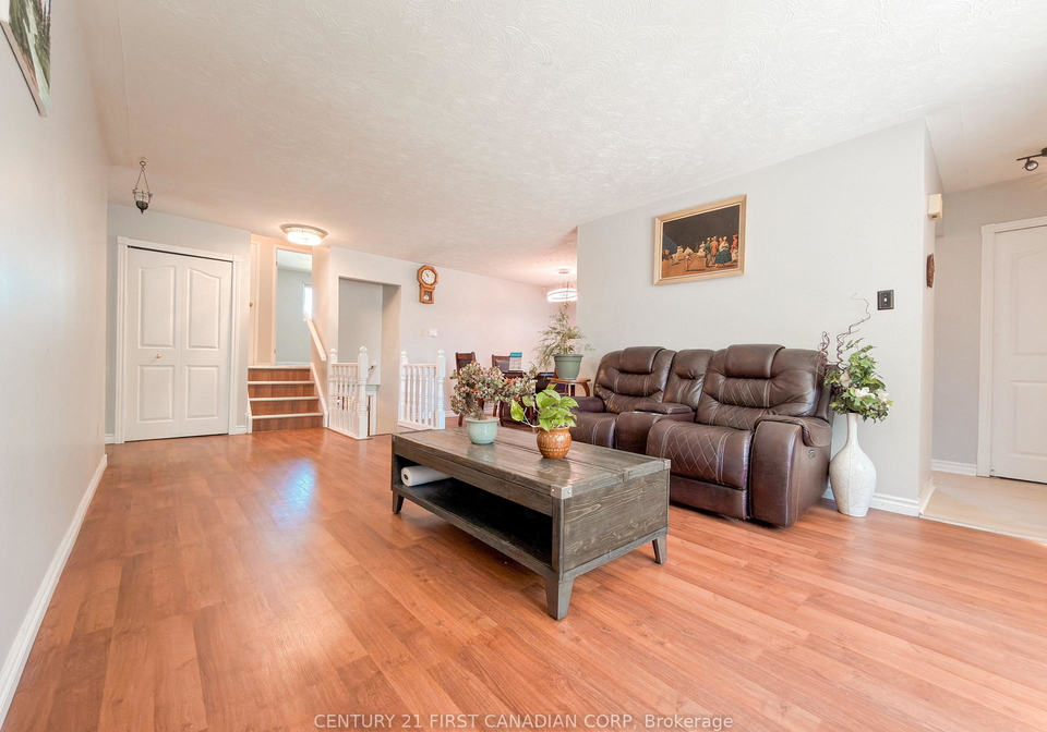 8-poplar-crescent-london-south-ontario-x13445000