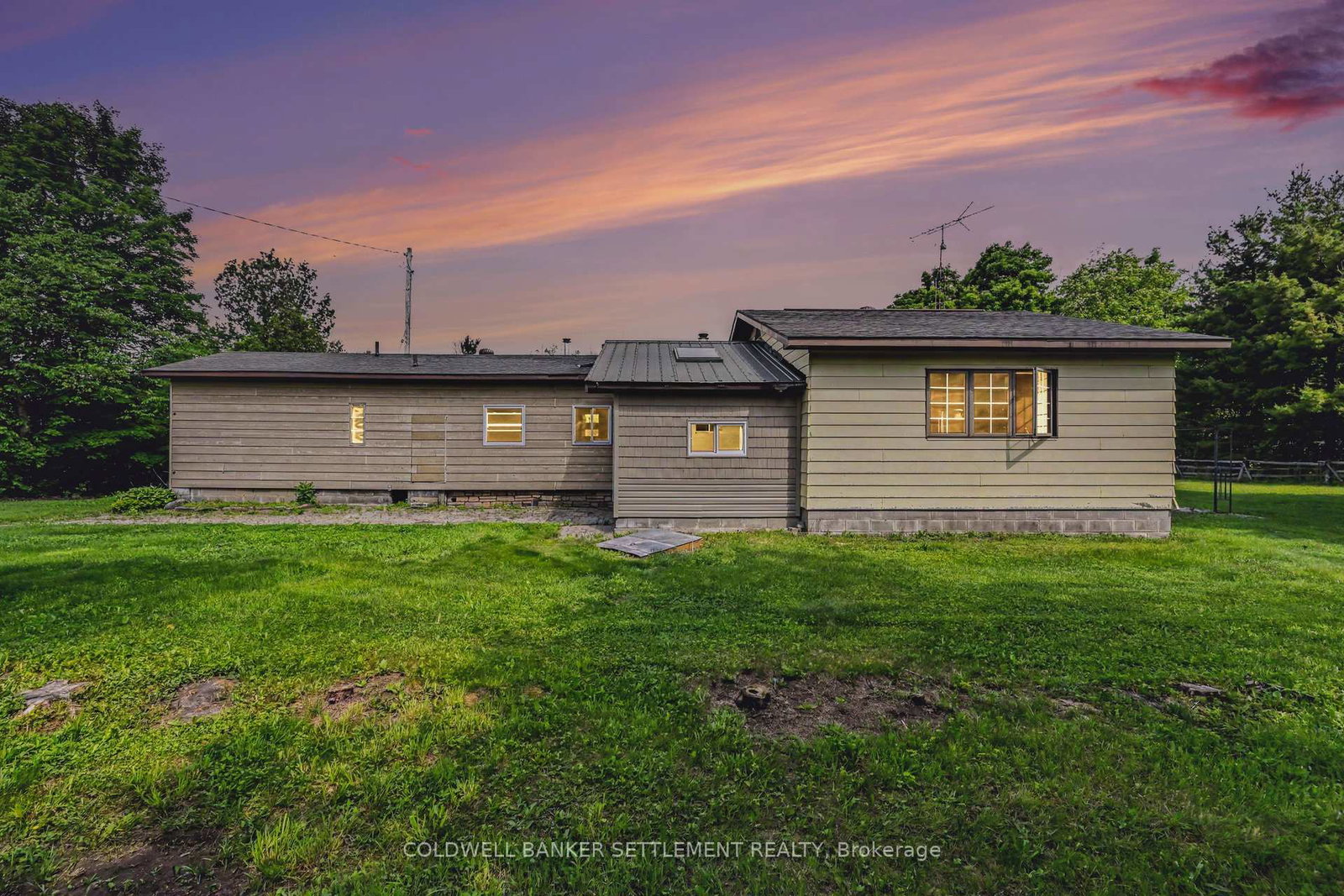 2394-scotch-line-road-tay-valley-ontario-x13445024