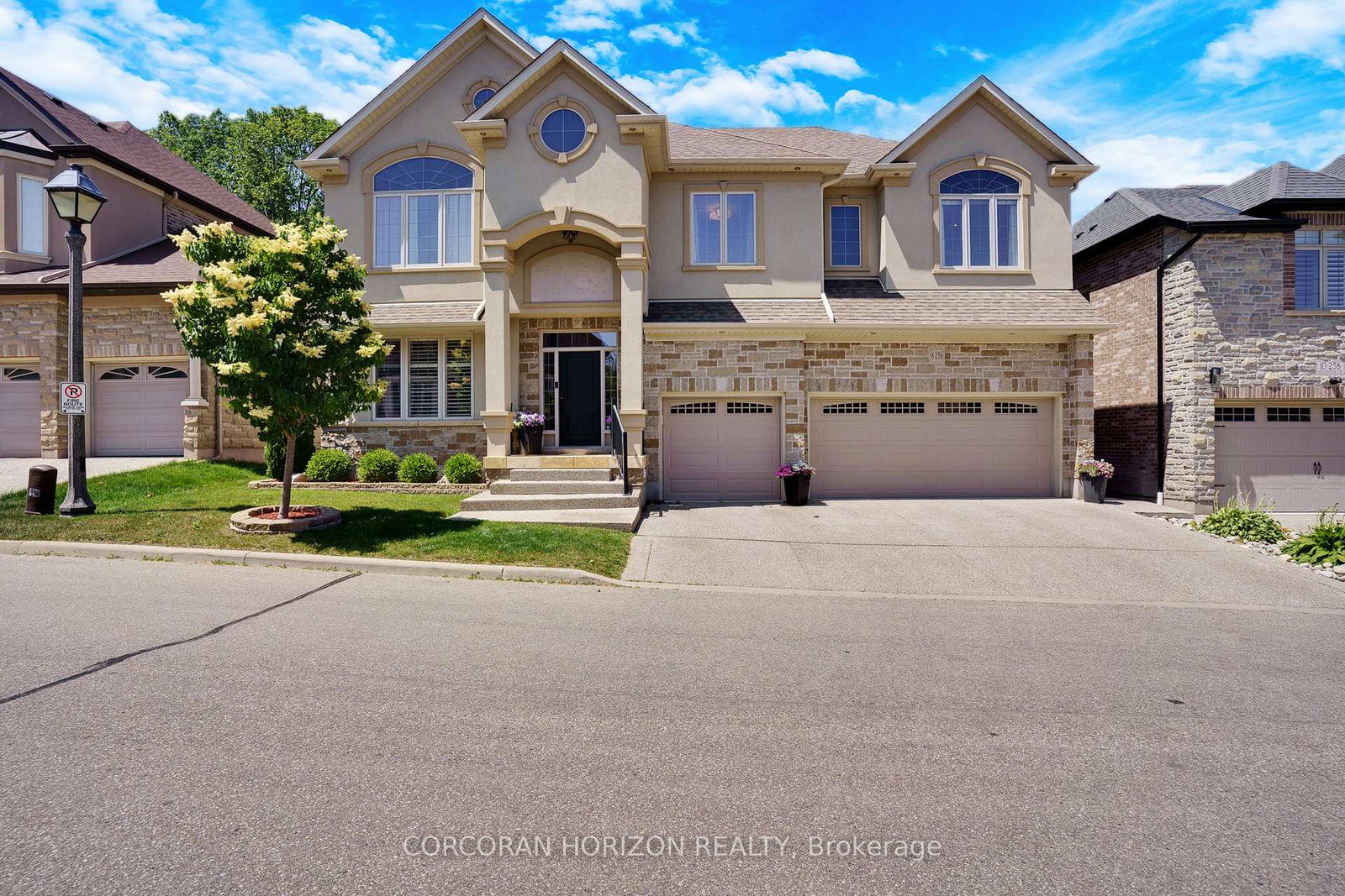 25edgewater-crescent-kitchener-ontario-x13445056