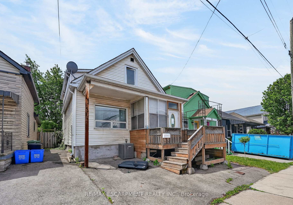 28-cambridge-avenue-hamilton-ontario-x13445320