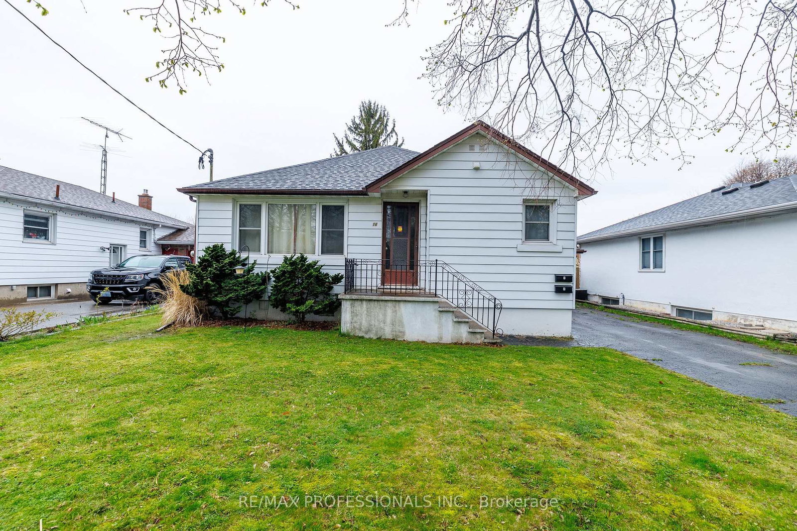 16-nello-street-st-catharines-ontario-x13445362