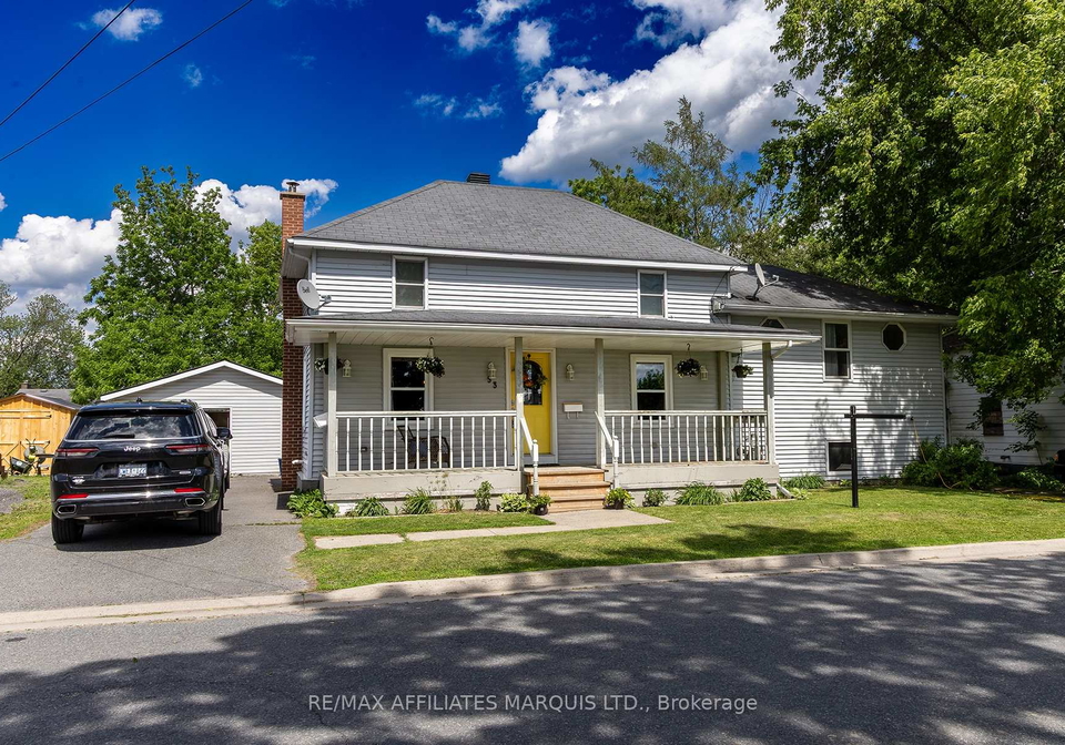 53-augusta-street-south-dundas-ontario-x13445424