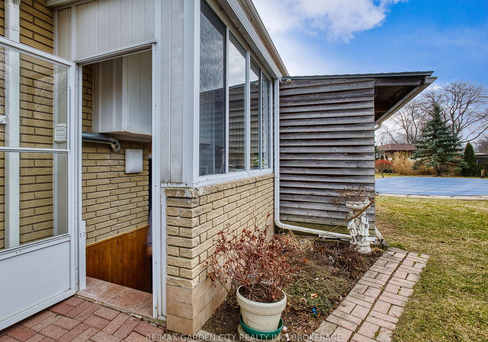 38-cypress-street-st-catharines-ontario-x13445520