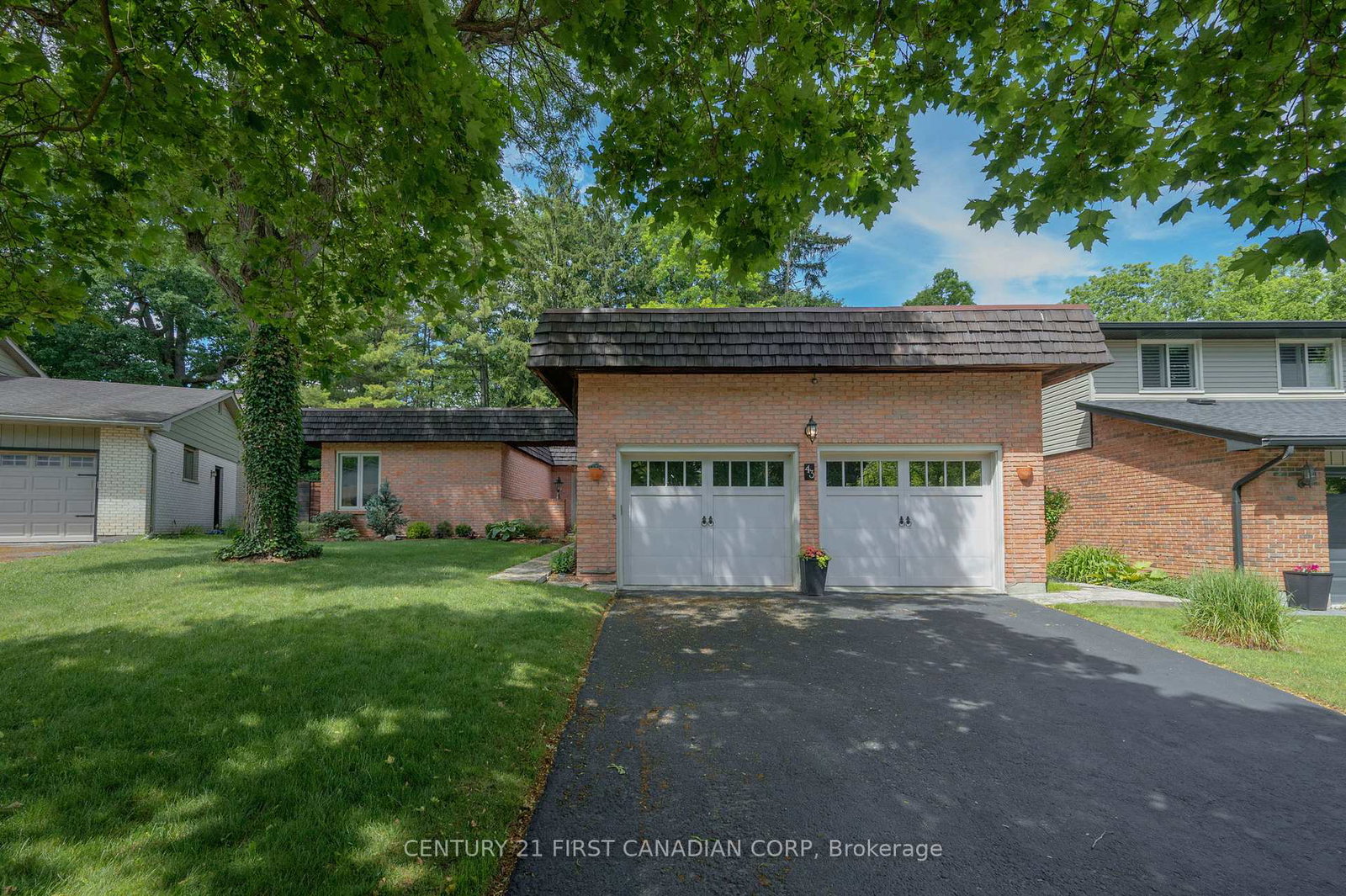 43-compton-crescent-london-south-ontario-x13445816